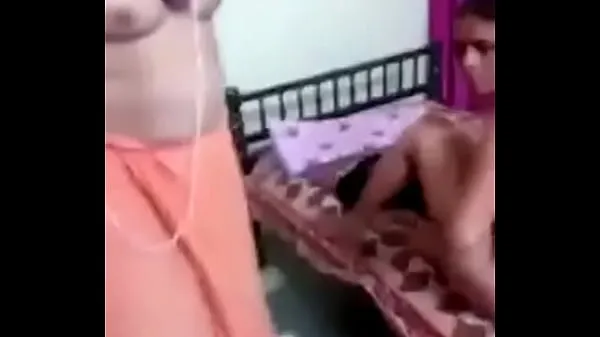 HD Wife caught kissing with Baba najlepšie videá