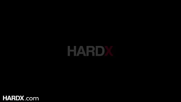 高清Asian Spinner Ember Snow Gets Ass Driven - HardX热门视频