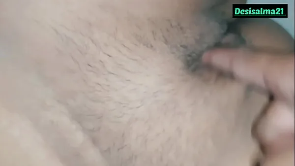 HD Desi Indian teen girl deep anal painful anal sex closeup Fucking first night anal girlfriend en iyi Videolar