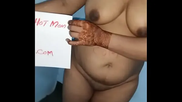 HD Verification video of very sweet and sexy desi punjabi indian wife who shows her nice boobs and huge ass in her first video أعلى مقاطع الفيديو