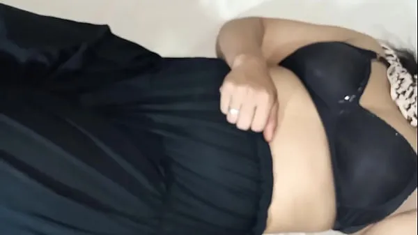 HD Bbw beautiful pakistani wife showing her nacked assets infront of camera in a homemade erotic video top Videos