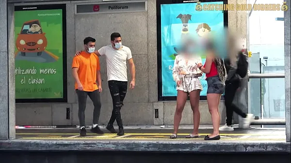 HD Meeting Two HOT ASS Babes At Bus Stop Ends In Incredible FOURSOME Back Home najboljši videoposnetki