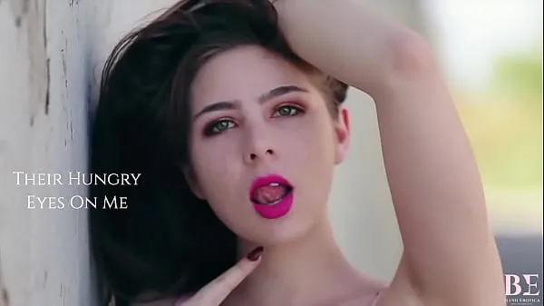 HD Promo Public Display of Dildo masturbation while being watched featuring Jade Wilde legnépszerűbb videók