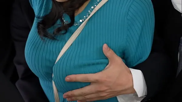 HD Nipple messing around train-Married woman who relentlessly picks up an erection chibi and falls alive-Sina Kaji Video teratas