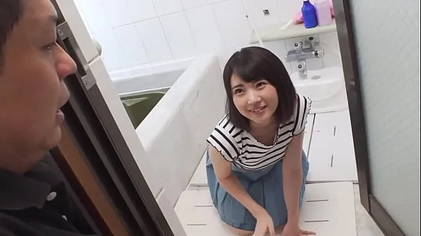 HD My friend 18yo sister tempted me with showing her crotch with a small smile! The stuffy panties straddled the face. Japanese amateur homemade porn. [Part 3 วิดีโอยอดนิยม