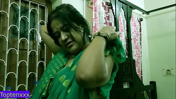 HD Amazing hot sex with milf single aunty.. Indian teen boy vs milf aunty. dirty hindi audio nejlepší videa