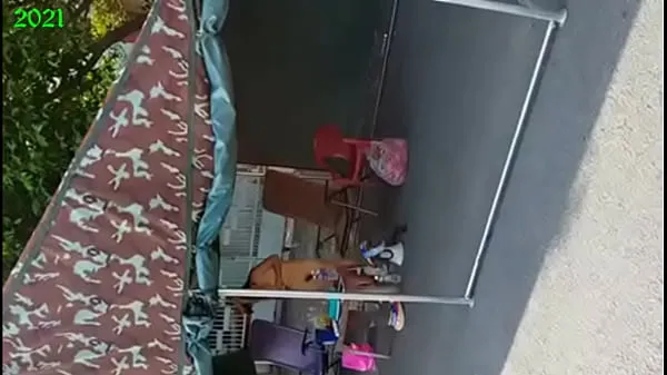 HD Spying on my step sister running around naked أعلى مقاطع الفيديو
