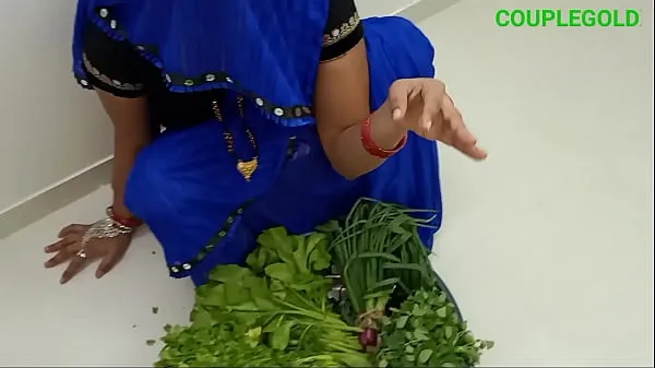 高清Divya bhabhi, what vegetables have you brought, brother, come and sit near me热门视频