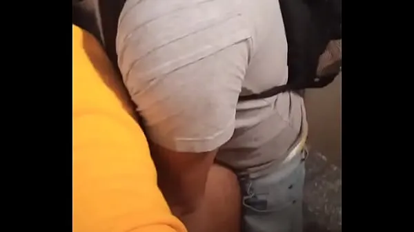 HD Brand new giving ass to the worker in the subway bathroom κορυφαία βίντεο