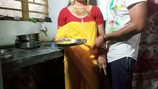 Najlepsze filmy w jakości HD XXX Bhabhi Fuck in clean Hindi voice by painting sexy bhabhi on holi