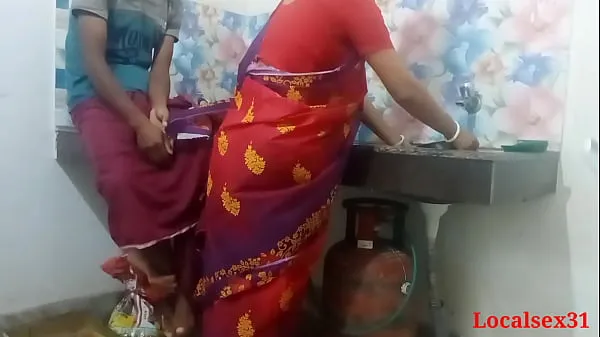 HD Desi Bengali desi Village Indian Bhabi Kitchen Sex In Red Saree ( Official Video By Localsex31 topp videoer