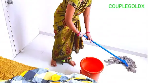 HD Komal's husband secretly left her with a sweeper in the house nejlepší videa