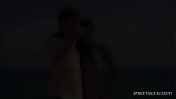 HD Boroka Balls and Sahara Knite Have Sex on a Yacht in a MMFF Foursome najlepšie videá