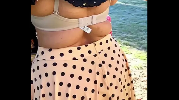 HD Sexy Girl dress in the Outdoor - flashes her bra cleavage top Videos