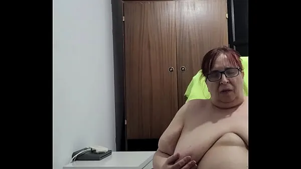HD Coolmarina. Fat old woman undone at the office κορυφαία βίντεο