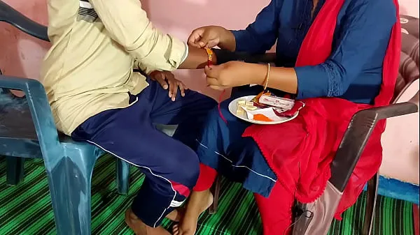 HD Rakshabandhan 2022 : Indian XXX Didi asked for a big cock for her pussy as a gift from her วิดีโอยอดนิยม