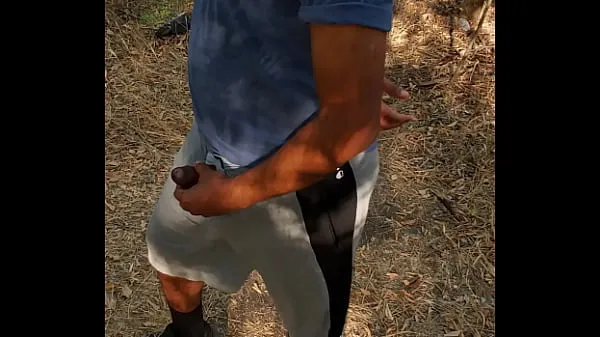 HD-horny Alan caught jerking off in public park. Fking hot handsome guy masturbates. Muscle stud jerking off in publi3 topvideo's