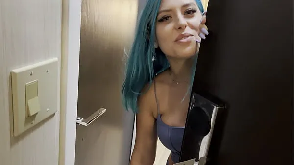 HD Casting Curvy: Blue Hair Thick Porn Star BEGS to Fuck Delivery Guy en iyi Videolar