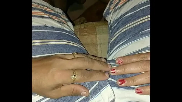 HD INDIAN Aunty Sex dating Candle Light DINNER with Indian Kerala BBC Mallu threesome in Resort topp videoer