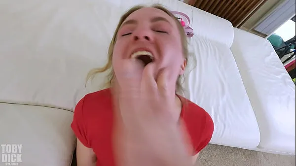 HD Bratty Slut gets used by old man -slapped until red in the face วิดีโอยอดนิยม