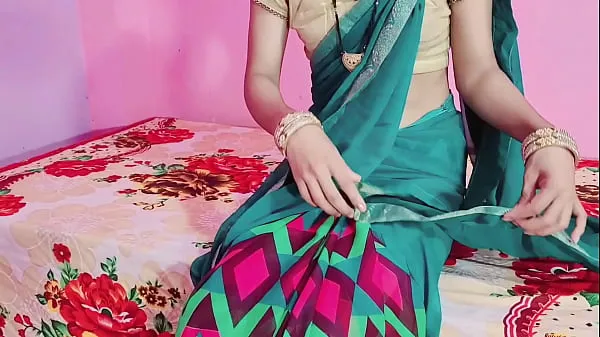 HD Dear bhabhi, she looks amazing in saree, I feel like fucking bhabhi suosituinta videota
