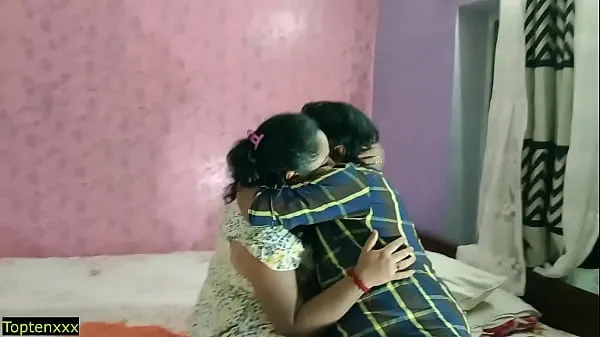 HD Hot Bhabhi Cheating sex with married devor! Indian sex najboljši videoposnetki