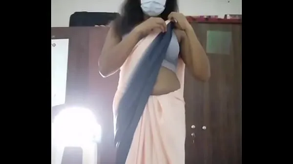 HD Sri lanka girl remove saree and fingering her pussy top Videos