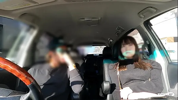 HD Completely real Japanese [hidden shot] Neat but baby-faced big breasts that can be seen from the top of the knit Unexpected exposure confession "I want to have sex in the car" while driving and suddenly breaks out in car sex [Appearance] [Close Video teratas