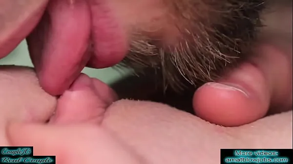 HD PUSSY LICKING. Close up clit licking, pussy fingering and real female orgasm. Loud moaning orgasm en iyi Videolar