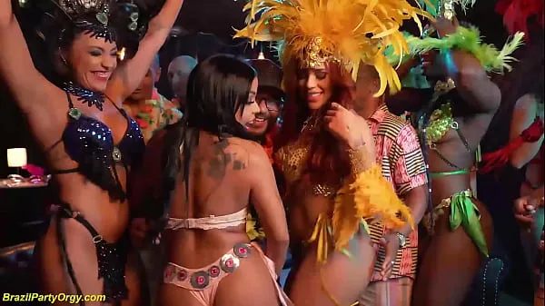 HD extreme carnaval DP fuck party orgy Video teratas
