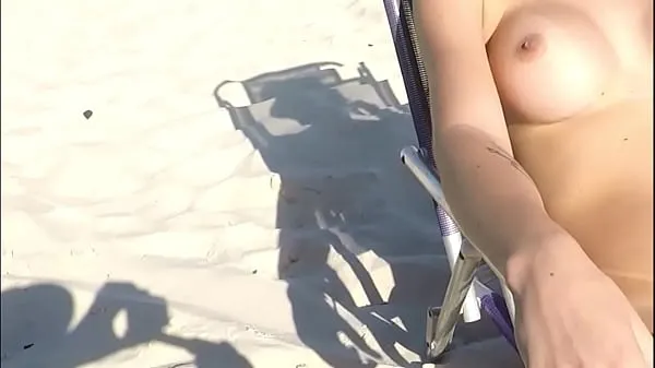 HD We went messing around on the beach with strangers najlepšie videá