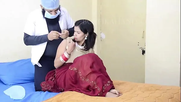 高清Doctor fucks wife pussy on the pretext of full body checkup full HD sex video with clear hindi audio热门视频