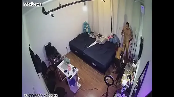 HD Young university student is caught in the images kneeling down sucking her roommate's dick until she drinks all of his milk en iyi Videolar