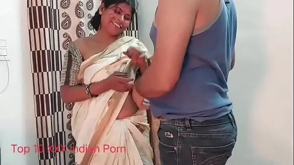 HD-Poor bagger women fucked by owner only for Rs100 Infront of her Husband!! Viral Sex topvideo's