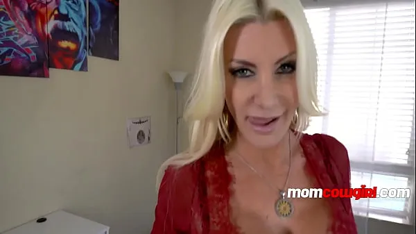 HD Starting An Affair With My Preggo Stepmom - Brittany Andrews Video teratas