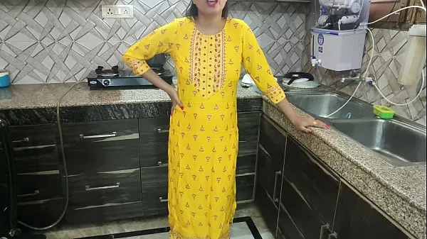 HD Desi bhabhi was washing dishes in kitchen then her brother in law came and said bhabhi aapka chut chahiye kya dogi hindi audio suosituinta videota