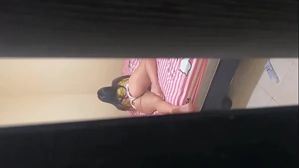 HD I find my stepsister in shorts and you can see her huge ass, she lets me put just her little head in her anus, she is the best stepsister top Videos