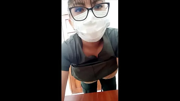 HD video of the moment!! female doctor starts her new porn videos in the hospital office!! real homemade porn of the shameless woman, no matter how much she wants to dedicate herself to dentistry, she always ends up doing homemade porn in her free time top Videos