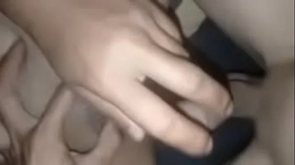 HD Spreading the beautiful girl's pussy, giving her a cock to suck until the cum filled her mouth, then still pushing the cock into her clit, fucking her pussy with loud moans, making her extremely aroused, she masturbated twice and cummed a lot أعلى مقاطع الفيديو