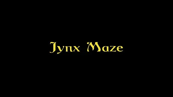 HD Sexy Latina Jynx Maze Sucks A Cock Through A Glory Hole In Oral Sex Scene suosituinta videota
