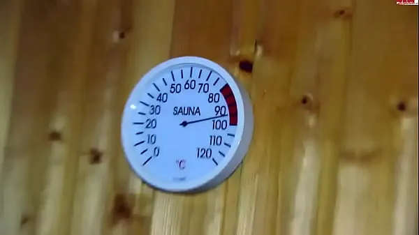 HD-Milf is fucked in the sauna. Amateur couple bästa videor