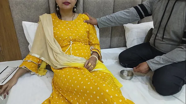 HD Desiaraabhabhi - Indian Desi having fun fucking with friend's mother, fingering her blonde pussy and sucking her tits Video teratas