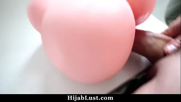 HD Middle Eastern Milf Has Forbidden Sex With Her Stepson - Hijablust 인기 동영상