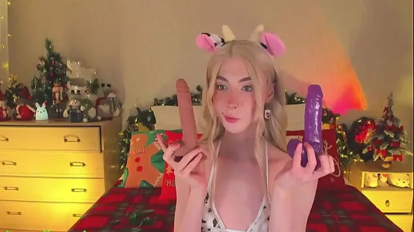 HD-Sweet Eaton Flexing Her Toys while doing Ahegao topvideo's