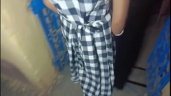 HD First time pooja madem homemade sex video วิดีโอยอดนิยม