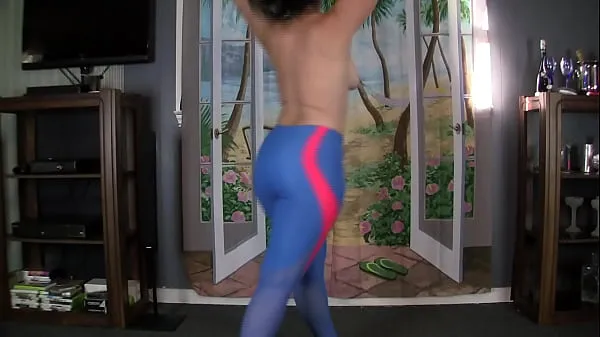 HD Big Booty Pawg Twerking and Shaking Topless Video teratas