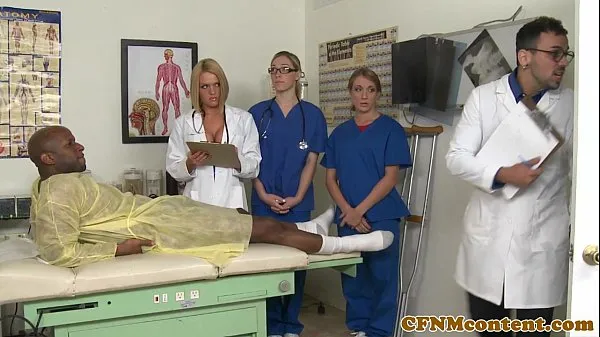 HD CFNM nurse Krissy Lynn group sex action suosituinta videota